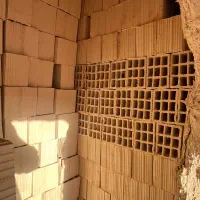 فروش آجر گری‌ و بلوک ۱۰ و ۱۵