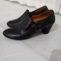 کفش|کیف، کفش، کمربند|بروجرد, |دیوار