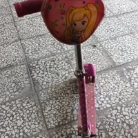 اسکوتر دخترانه سه‌چرخ  سالم و تمیز