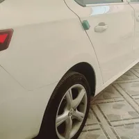 تاراتومات‌v4
