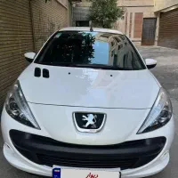 پژو 207