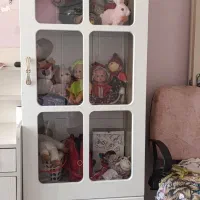 کمد لباس و ویترین در حد نو