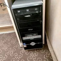 کامپیوتر|میز تحریر و کامپیوتر|کهک, |دیوار