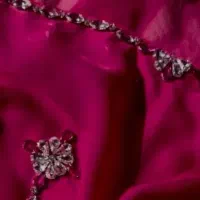 نگین الماس کاری رو پارچه چادر