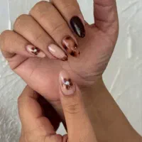 تخفیف ویژه کاشت ناخن و مژه و کراتین ومیکاپ و شنیون|خدمات آرایشگری و زیبایی|رشت, توشیبا|دیوار