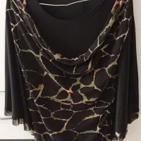 شومیز مشکی و رویه حریر پلنگی