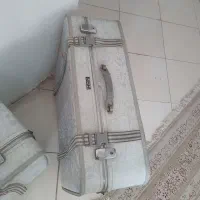 چمدان|کیف، کفش، کمربند|فولادشهر, مسکن مهر فولادشهر|دیوار