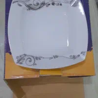 بشقاب خورشت خوری