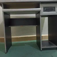 میز کامپیوتر