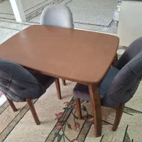 میز نهار خوری چهار نفره