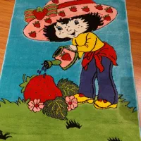 فرش توت فرنگی و۶ متری گل برجسته