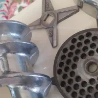 اجاق گاز پخت وپز فر توکار5800    چرخ گوشت 1300|اجاق گاز و لوازم برقی پخت‌وپز|کرمانشاه, |دیوار