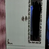 کمدلباس تمیز و سالم