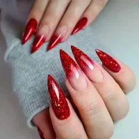 کاشت ناخن تخصصی وتضمینی فقط۳۰۰