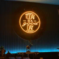 دکوراسیون|کافیشاپ و رستوران|قم, باسکول|دیوار