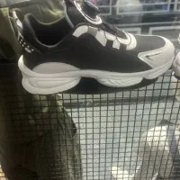 فروش عمده کتونی دخترانه و پسرانه|کفش و لباس بچه|تهران, دکتر هوشیار|دیوار