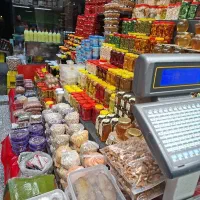 کارگر جهت سبزی خوردکنی