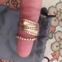 انگشتر طلا ۱۰۰بالای تابلو