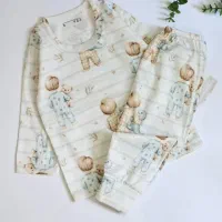 لباس بچگانه