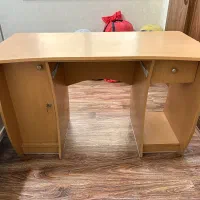 میز کار و تحریر