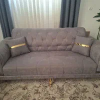 مبلمان ۸ نفره تمیز با کفی بسیار محکم