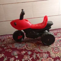 سه چرخه مورچه ای خوشگل|دوچرخه، اسکیت، اسکوتر|اهرم, |دیوار