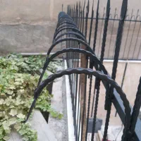 حفاظ نرده دیواری ابشاری کنگره شاخ گوزنی دزد گیر