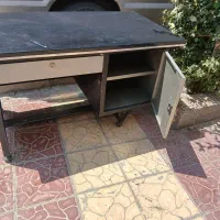 میز فلزی اداری