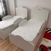 تخت خواب|تخت و سرویس خواب|آشخانه, |دیوار