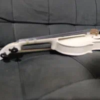 ویلن سفید پیکاپ دار|ویولن|محمدشهر, شهرک پیام (مهرالبرز)|دیوار