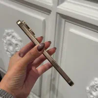 iphon 16 poro max ۱۶ پرو مگس