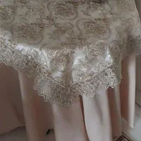 میز خاطره همراه گلدان زیبا