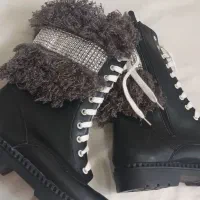 پوتین|کیف، کفش، کمربند|گنبد کاووس, |دیوار