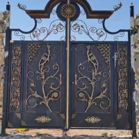 درب توسکا باغی ویلای حیاطی