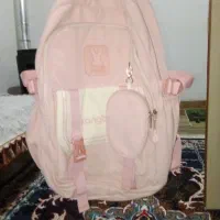 کیف مدرسه|کیف، کفش، کمربند|رشت, فخب|دیوار