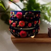 تل و گلسینه وبند عینک های گلدوزی شده با دست|صنایع دستی و سایر لوازم تزئینی|اراک, |دیوار