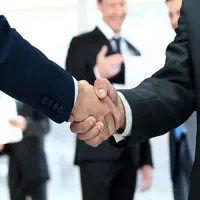 نیروی مسلط به انگلیسی برای شراکت