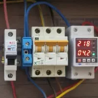 برق کار .برقکار