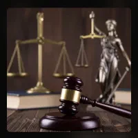 وکیل پایه یک دادگستری