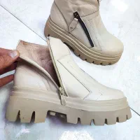 نیم بت|کیف، کفش، کمربند|سنندج, |دیوار