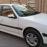 خودرو پارس با راننده جهت همکاری