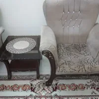 ست مبل ۷ نفره همراه با میز وسط و عسلی