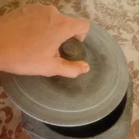 قابلمه سنگی  بزرگ ۸نفره تو انباری بوده|ظروف پخت‌وپز|فردیس, منظریه|دیوار