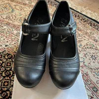 کفش مجلسی پاشنه بلند بندی رنگ مشکی