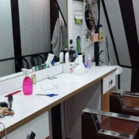 واگذاری آرایشگاه یا اجاره جهت انبار در تختی