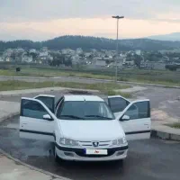 پژو پارس سفید