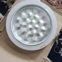 دو عدد چراغ ال ای دی|لامپ و چراغ|شیراز, کوشک میدان|دیوار