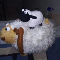 عروسک‌های اورجینال|اسباب‌‌بازی|رباط‌کریم, شترخوار|دیوار