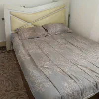 تخت ودراور ودوپاتختی
