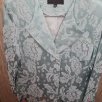 مانتو|لباس|خوی, |دیوار